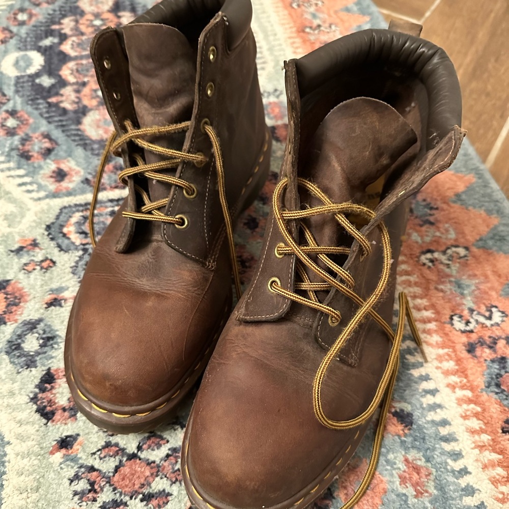 Mens Doc Martens Boots Size 11